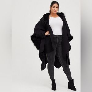 Belted Fur Trim Ruana